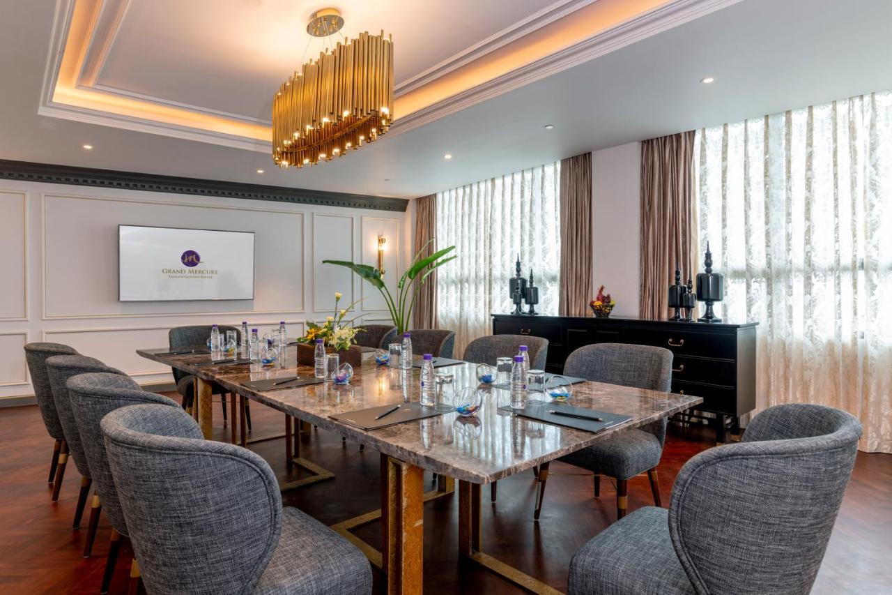 Grand Mercure Yangon Golden Empire Esterno foto