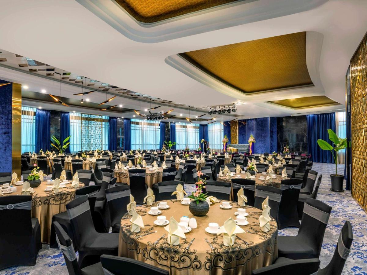 Grand Mercure Yangon Golden Empire Esterno foto